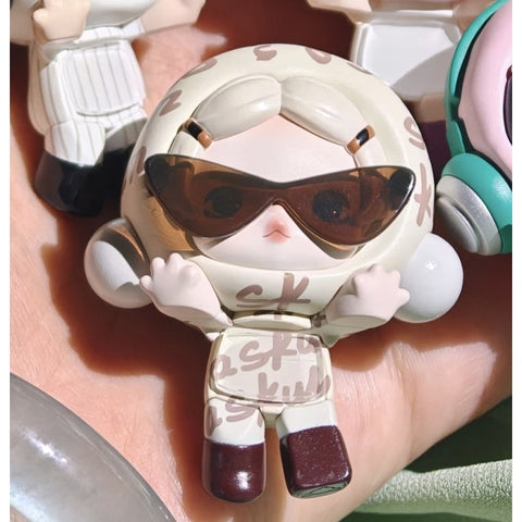 Skullpanda Off Mode Pop Attach Blind Box Series: Not Now (Confirmed Style)