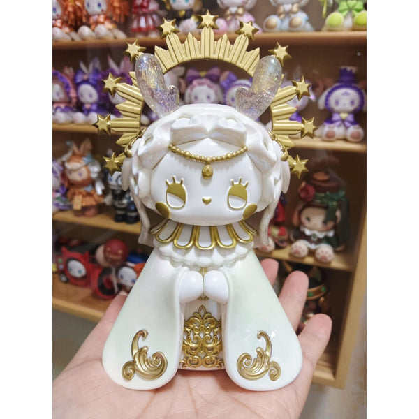 ★貴重なMr.E プレミアコレクターズマスコット 白バージョン未開封 EMMA Secret Midnight Market Series Secret Statue Of The Forest