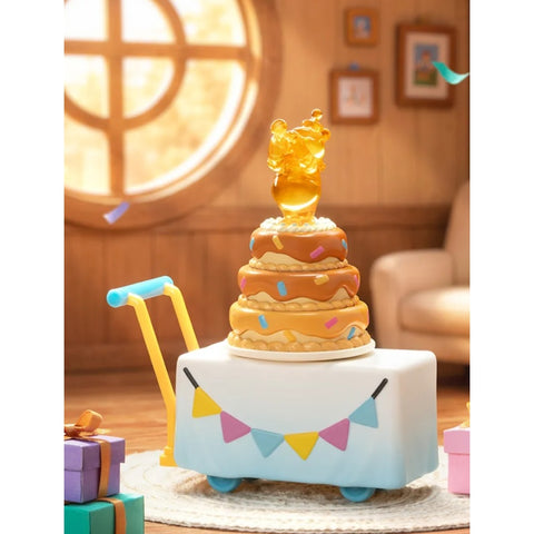 Winnie the Pooh Let's Party Blind Box Series: Winnie the Pooh Hummy Cake (Secret, 1/144)
