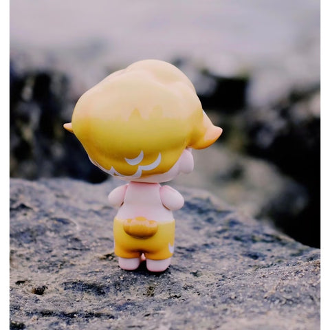 Dimoo Yello DIMOO Little Yellow Duck Limited Figure – TOYSEZ
