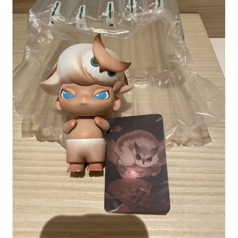 DIMOO Snowy Owl Limited Figure