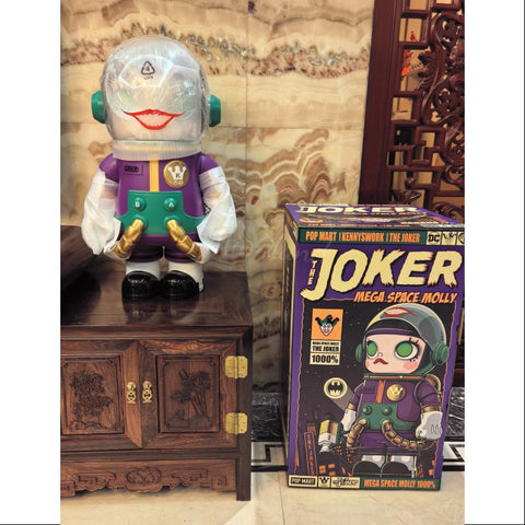 MEGA SPACE MOLLY 1000% The Joker 2024 LIMITED