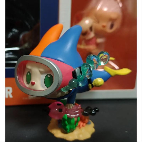 Labubu THE MONSTERS DIVER FIGURE LIMITED – TOYSEZ