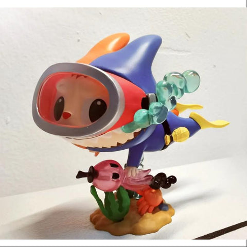 Labubu THE MONSTERS DIVER FIGURE LIMITED