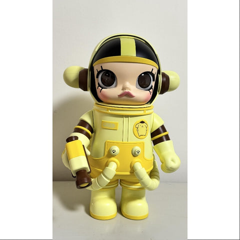 MEGA SPACE MOLLY 400% Sanrio Characters Series Pompompurin 2024 LIMITED