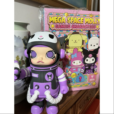 MEGA SPACE MOLLY 400% Sanrio Characters Series Kuromi 2024 LIMITED