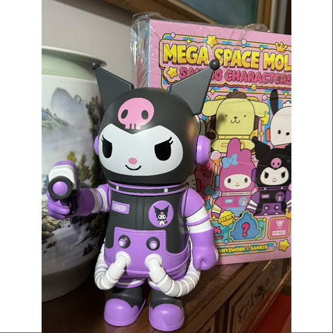 MEGA SPACE MOLLY 400% Sanrio Characters Series Kuromi 2024 LIMITED