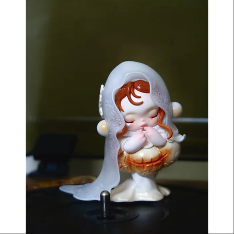 Skullpanda Covenant of The White Moon Figure 2025 Limited Edition