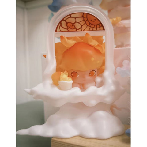 DIMOO Climbing - Returning Warmth Figurine Limited Edition