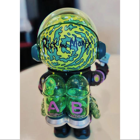 MEGA SPACE MOLLY 400% Rick and Morty 2024 Limited