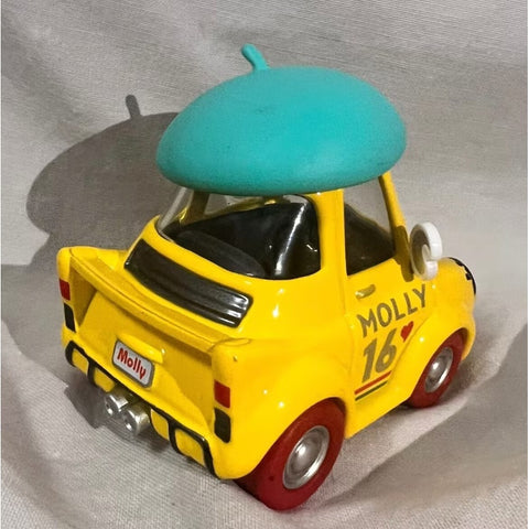 Molly POPCAR Happy Weekend Series Molly
