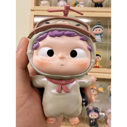 Ozai Bear Hug of Love 2023 Limited Edition