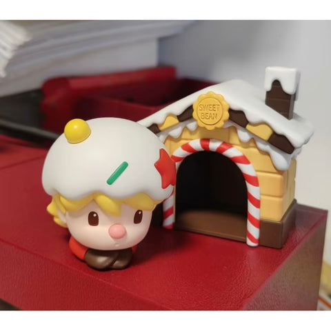 Sweet Bean Frozen Time Dessert Box Series Frosty Gingerbread House