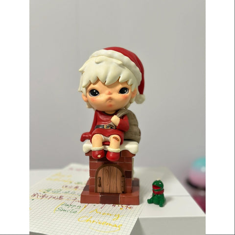 Hirono Merry Christmas Mr.Hirono Art Toy Figurine 2023 LIMITED