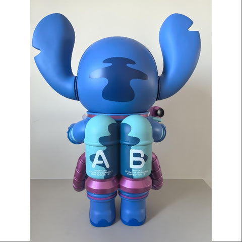 MEGA SPACE MOLLY 1000% Stitch Disney 2024 Limited