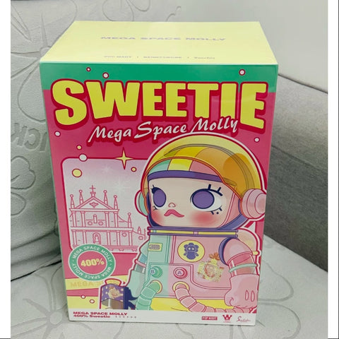 MEGA SPACE MOLLY 400% Sweetie 2024 Macau Limited