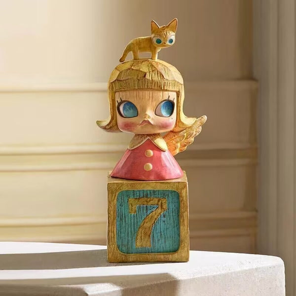 New】Pop Mart MOLLY Anniversary Statues Classical Retro 2
