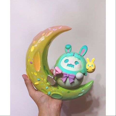 ShinWoo Dreamy Moon Bunny 300% Figurine 2023 Limited