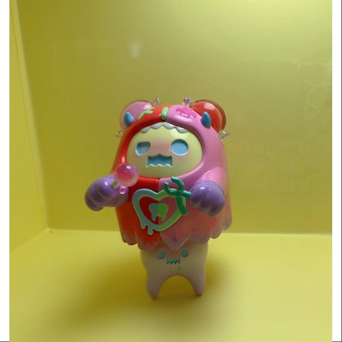 ShinWoo Sweet Dentist 150% Figurine 2023 Limited