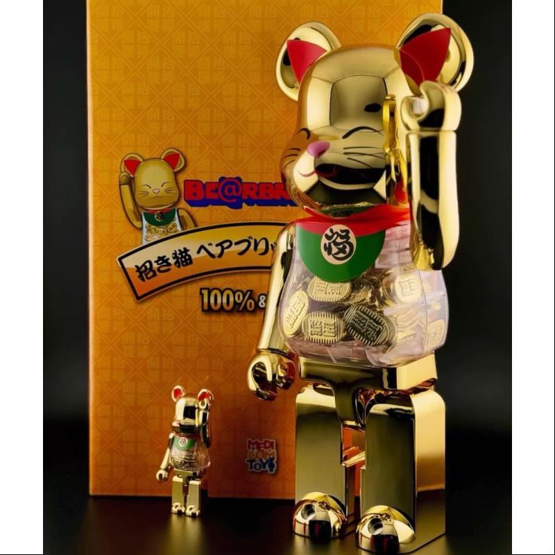 Bearbrick Lucky Cat Golden Ver. 400% & 100% Be@rbrick 2024 Limited