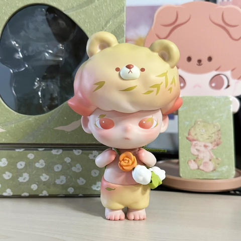 DIMOO Four Seasons Bear-Spring Sleepiness Limited Figure