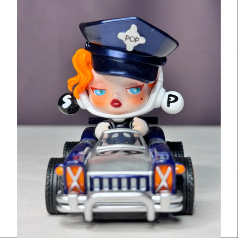 Skullpanda Pop Mart PopCar Super Track Series Skullpanda VINTAGE POLICE CAR