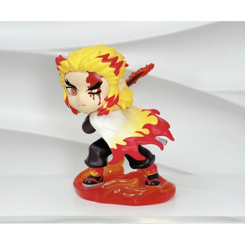 Kyojuro Rengoku Demon Slayer Kimetsu no Yaiba Battle Blind Box Series: Kyojuro Rengoku (Secret, 1/144)