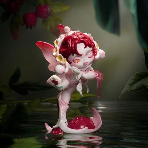 Skullpanda Petals in Four Acts Blind Box Series: The Fairy's Trick (Confirmed Style)