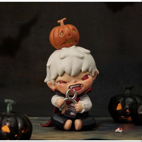 Hirono Monsters' Carnival Series Vampire