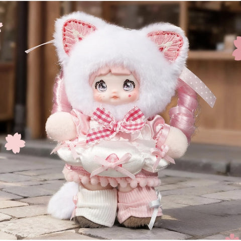 Nommi Izakaya Bites Plush Pendant Blind Box Series: Strawberry Daifuku (Confirmed Style)