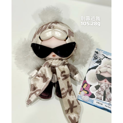 Skullpanda Off Mode Plush Pendant Bilnd Box Series: Not Now (Confirmed Style)