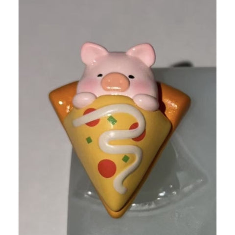 LuLu the Piggy Picnic Party Mini Bean Blind Bag Series: Pizza Blanket (Confirmed Style)