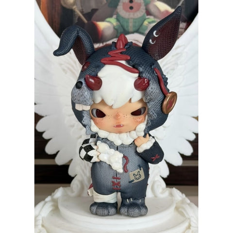 Hirono The Attic of Oddities Blind Box Series: The Lodger (Confirmed Style)