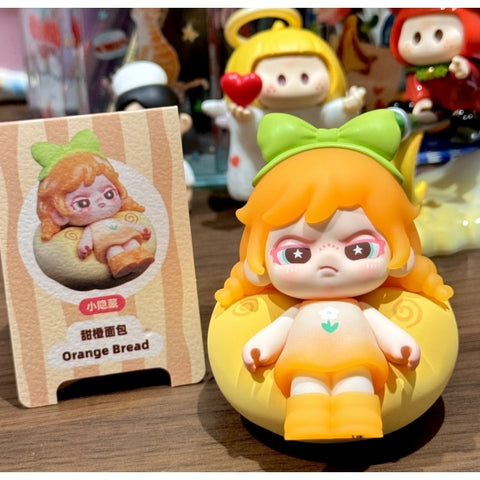Baby Dora Tiny Bread Bite Mini Blind Box Series: Orange Bread (Secret, 1/12)
