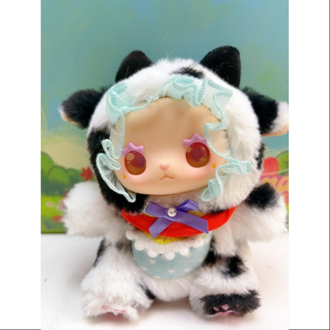 Emma Pocket Zoo Vinyl Plush Series TonTon Cow