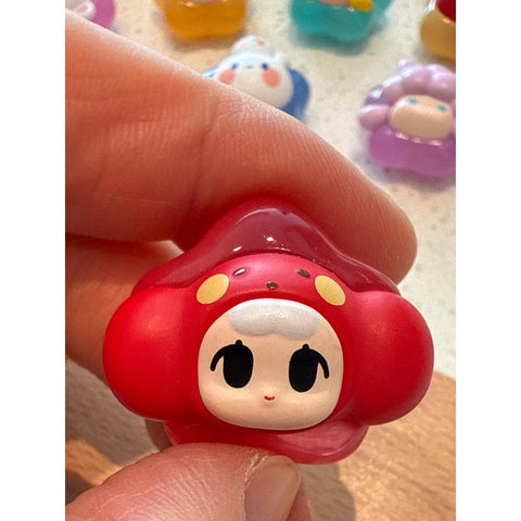 Susumi Pop Bean Lucky Star Series: Susumi Watermelon Red (Confirmed Style) | TOYSEZ Data