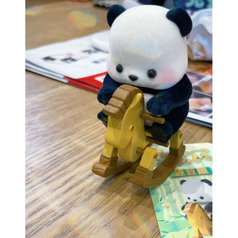 Panda Roll Daily Life Blind Box Series: Rocking Joy Bean Eyes (Secret, 1/480)