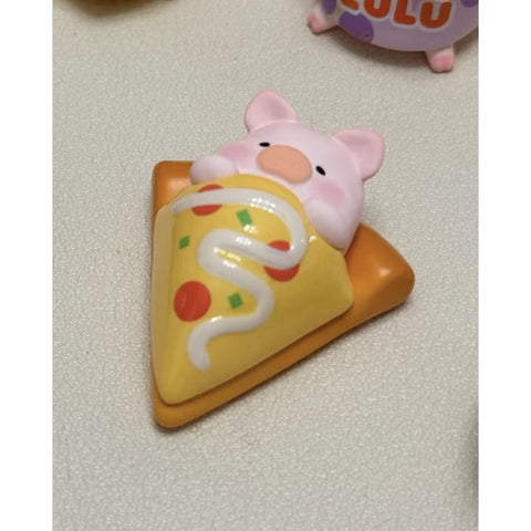 LuLu the Piggy Picnic Party Mini Bean Blind Bag Series: Pizza Blanket (Confirmed Style)