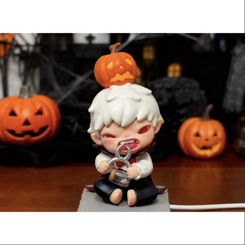Hirono Monsters' Carnival Series Vampire