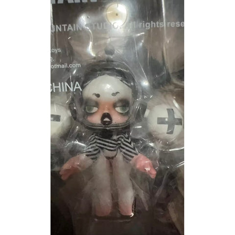 Skullpanda Dark Prisoner Limited Figurine