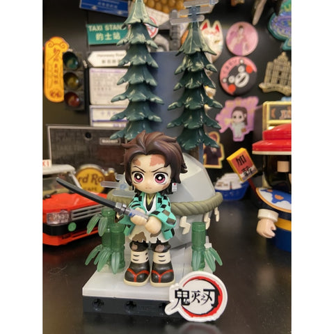Tanjiro Kamado Demon Slayer Unwavering Resolve Arc Block Blind Box Series: Cleaving Stone (Confirmed Style)