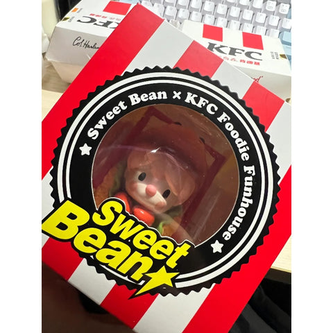 Sweet Bean x KFC Foodie Funhouse Series Rocky Taco