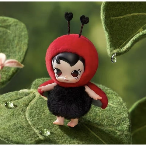 Baby Molly Buggy Roam Vinyl Plush Blind Box Series: Strolling Ladybug (Confirmed Style)