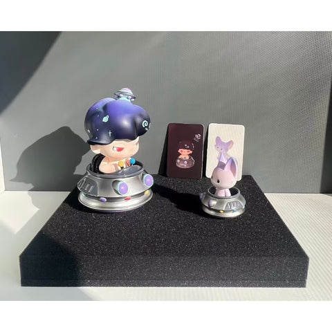 DIMOO & Candy UFO Limited Figure