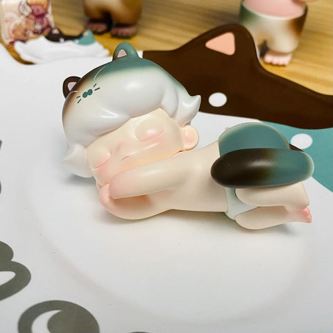 DIMOO Lay Down Cat Set Limited Figure