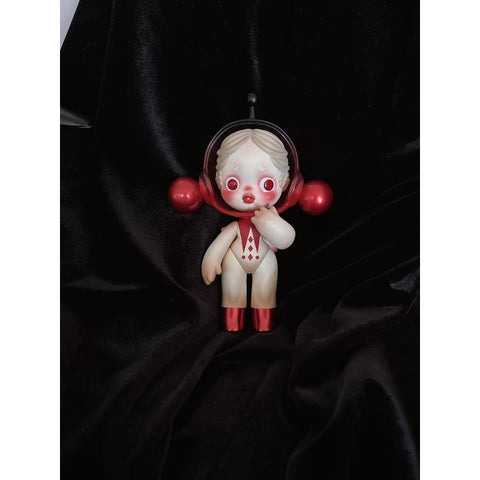 Skullpanda Baby Lost Messenger Limited Figure