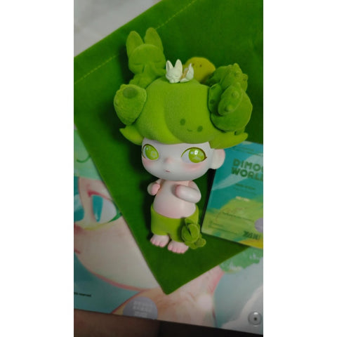 DIMOO Pray For Blooming Limited Figure(Singapore PTS 2024 Exclusive)