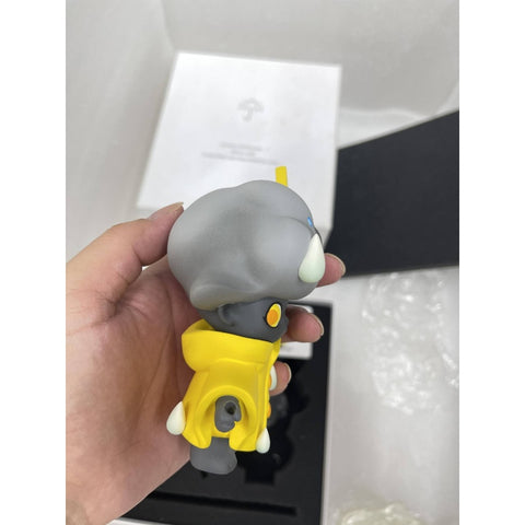 DIMOO Rain Scene Limited Figure