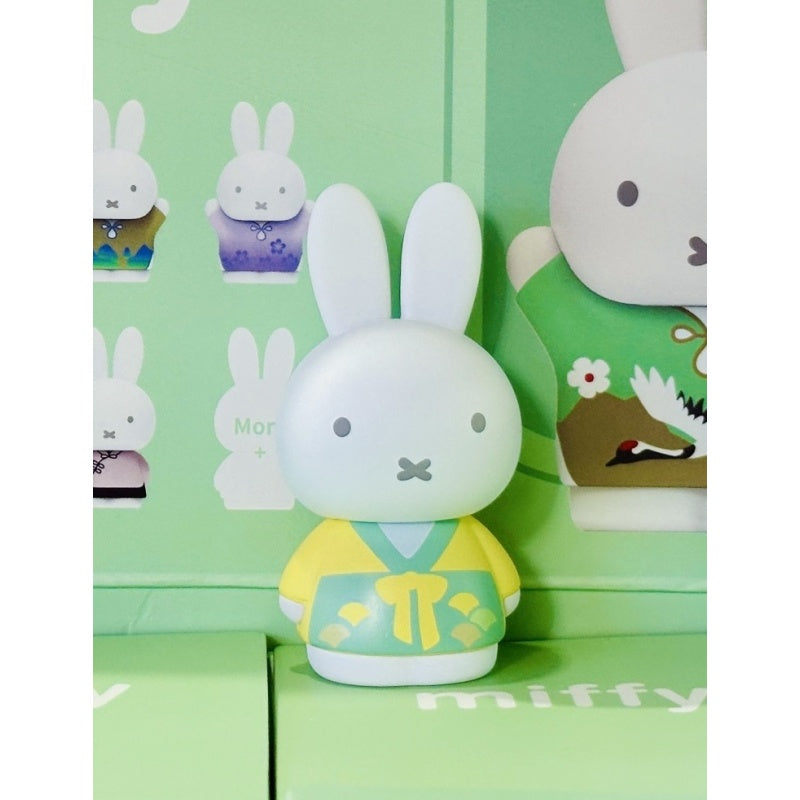 Miffy Ancient Style Mini Blind Box Series: Pale Leaf (Confirmed Style)