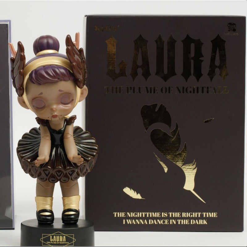 Laura Figure Laura The Plume Of Nightfall 200% Figurine ToyCity 2023 Limited – TOYSEZ